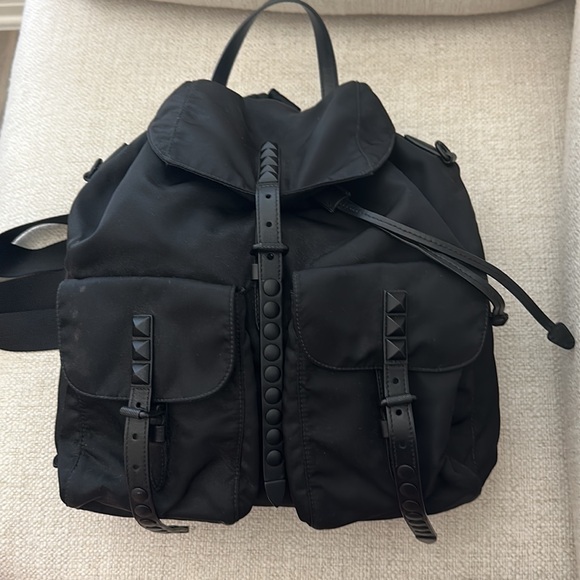 Prada Nylon Studded Vella Monochrome Backpack - Picture 3 of 15